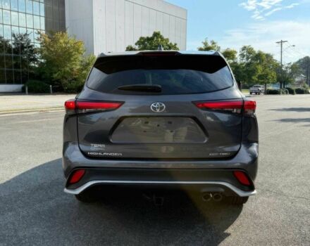 Тойота Хайлендер 2021 в Киеве на Automoto.ua Серый Тойота Хайлендер, объемом двигателя 3.5 л и пробегом 25 тыс. км за 15300 $, фото 5 на Automoto.ua