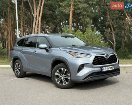 Тойота Хайлендер 2021 в Киеве на Automoto.ua Серый Тойота Хайлендер, объемом двигателя 2.49 л и пробегом 155 тыс. км за 39900 $, фото 41 на Automoto.ua