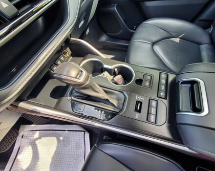 Серый Тойота Хайлендер, объемом двигателя 3.5 л и пробегом 14 тыс. км за 18000 $, фото 10 на Automoto.ua