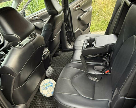 Тойота Хайлендер 2021 в Ровно на Automoto.ua Серый Тойота Хайлендер, объемом двигателя 2.49 л и пробегом 92 тыс. км за 39500 $, фото 15 на Automoto.ua