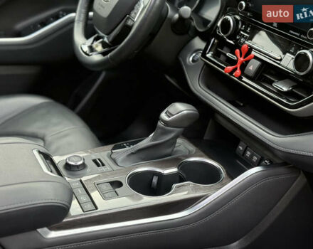 Сірий Тойота Хайлендер, об'ємом двигуна 3.46 л та пробігом 23 тис. км за 40789 $, фото 51 на Automoto.ua