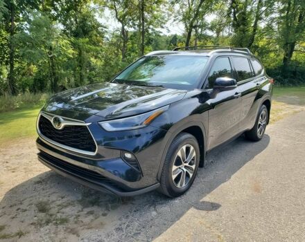 Серый Тойота Хайлендер, объемом двигателя 3.5 л и пробегом 14 тыс. км за 18000 $, фото 2 на Automoto.ua