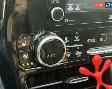 Сірий Тойота Хайлендер, об'ємом двигуна 3.46 л та пробігом 23 тис. км за 40789 $, фото 29 на Automoto.ua