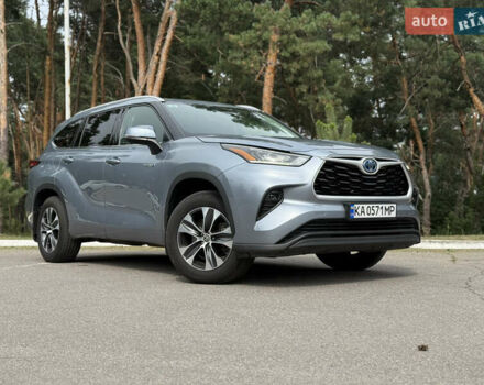 Тойота Хайлендер 2021 в Киеве на Automoto.ua Серый Тойота Хайлендер, объемом двигателя 2.49 л и пробегом 155 тыс. км за 39900 $, фото 45 на Automoto.ua