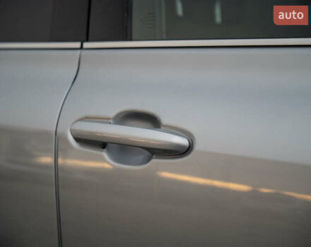 Сірий Тойота Хайлендер, об'ємом двигуна 3.46 л та пробігом 26 тис. км за 43900 $, фото 16 на Automoto.ua