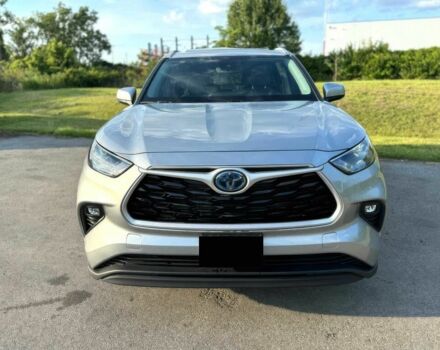 Сірий Тойота Хайлендер, об'ємом двигуна 2.4 л та пробігом 12 тис. км за 37100 $, фото 1 на Automoto.ua