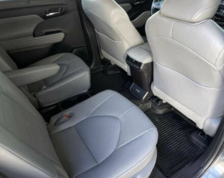 Сірий Тойота Хайлендер, об'ємом двигуна 2.5 л та пробігом 26 тис. км за 32000 $, фото 11 на Automoto.ua