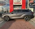 Серый Тойота Хайлендер, объемом двигателя 2.49 л и пробегом 39 тыс. км за 56053 $, фото 3 на Automoto.ua