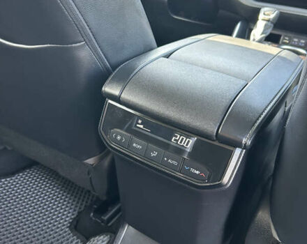 Сірий Тойота Хайлендер, об'ємом двигуна 2.49 л та пробігом 63 тис. км за 51500 $, фото 14 на Automoto.ua