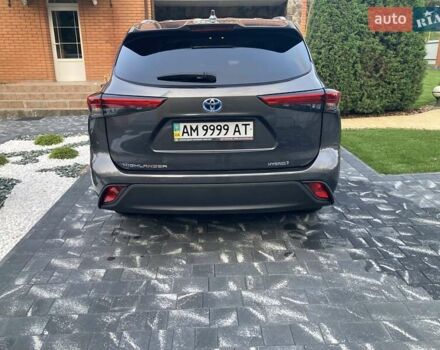 Серый Тойота Хайлендер, объемом двигателя 2.49 л и пробегом 55 тыс. км за 52700 $, фото 4 на Automoto.ua