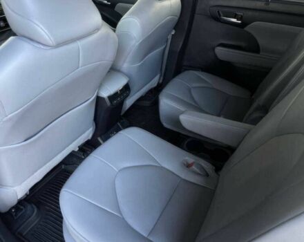 Сірий Тойота Хайлендер, об'ємом двигуна 2.5 л та пробігом 26 тис. км за 32000 $, фото 10 на Automoto.ua