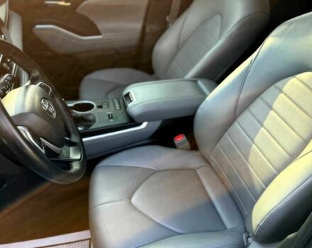 Серый Тойота Хайлендер, объемом двигателя 2.5 л и пробегом 19 тыс. км за 24000 $, фото 8 на Automoto.ua