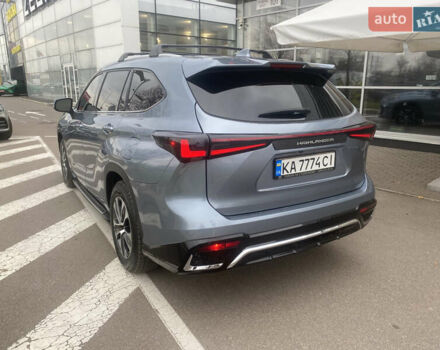 Сірий Тойота Хайлендер, об'ємом двигуна 2.49 л та пробігом 53 тис. км за 47000 $, фото 3 на Automoto.ua