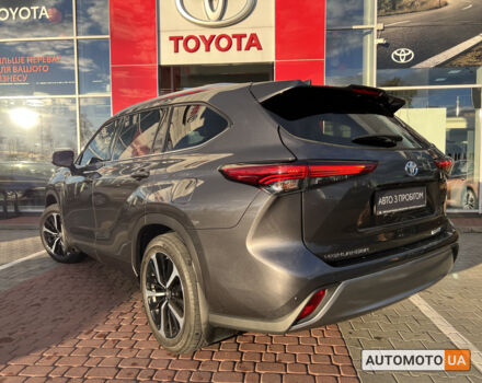 Сірий Тойота Хайлендер, об'ємом двигуна 2.5 л та пробігом 39 тис. км за 56148 $, фото 8 на Automoto.ua