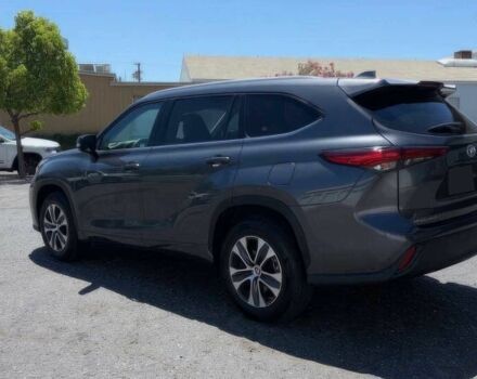 Сірий Тойота Хайлендер, об'ємом двигуна 2.5 л та пробігом 26 тис. км за 32000 $, фото 5 на Automoto.ua