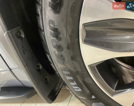 Сірий Тойота Хайлендер, об'ємом двигуна 2.49 л та пробігом 53 тис. км за 47000 $, фото 39 на Automoto.ua