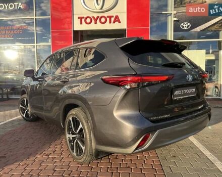 Серый Тойота Хайлендер, объемом двигателя 2.49 л и пробегом 39 тыс. км за 56053 $, фото 5 на Automoto.ua