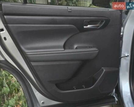 Серый Тойота Хайлендер, объемом двигателя 2.49 л и пробегом 30 тыс. км за 36999 $, фото 64 на Automoto.ua