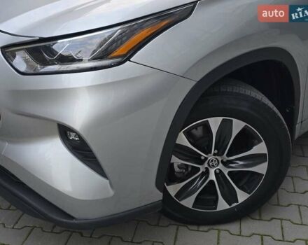 Серый Тойота Хайлендер, объемом двигателя 2.49 л и пробегом 30 тыс. км за 36999 $, фото 4 на Automoto.ua