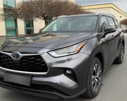 Серый Тойота Хайлендер, объемом двигателя 2.5 л и пробегом 53 тыс. км за 29999 $, фото 2 на Automoto.ua