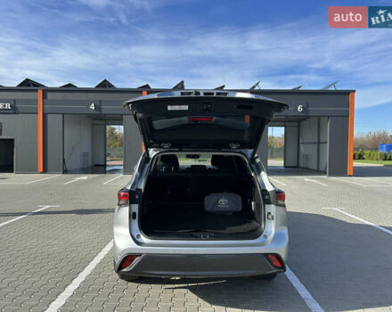 Сірий Тойота Хайлендер, об'ємом двигуна 2.49 л та пробігом 63 тис. км за 51500 $, фото 7 на Automoto.ua