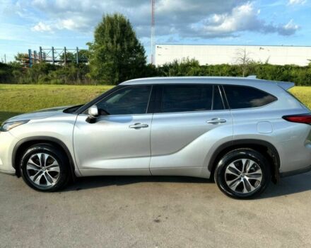 Сірий Тойота Хайлендер, об'ємом двигуна 2.4 л та пробігом 12 тис. км за 37100 $, фото 2 на Automoto.ua