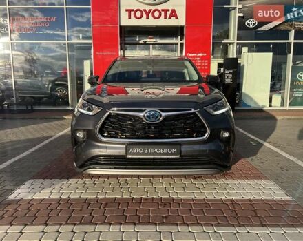 Серый Тойота Хайлендер, объемом двигателя 2.49 л и пробегом 39 тыс. км за 56053 $, фото 1 на Automoto.ua