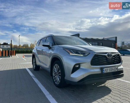 Сірий Тойота Хайлендер, об'ємом двигуна 2.49 л та пробігом 63 тис. км за 51500 $, фото 11 на Automoto.ua