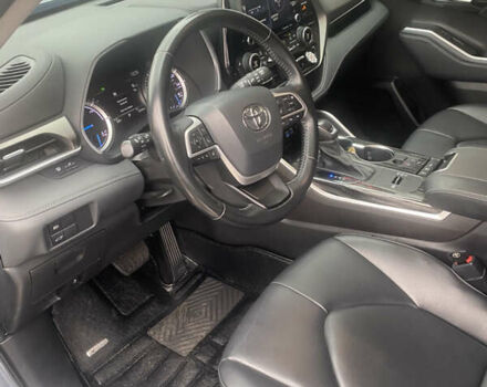 Сірий Тойота Хайлендер, об'ємом двигуна 2.49 л та пробігом 53 тис. км за 47000 $, фото 26 на Automoto.ua