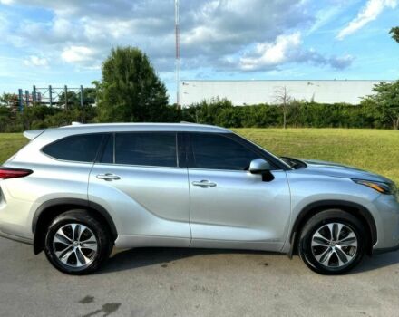 Сірий Тойота Хайлендер, об'ємом двигуна 2.4 л та пробігом 12 тис. км за 37100 $, фото 6 на Automoto.ua