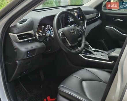 Серый Тойота Хайлендер, объемом двигателя 2.49 л и пробегом 30 тыс. км за 36999 $, фото 33 на Automoto.ua