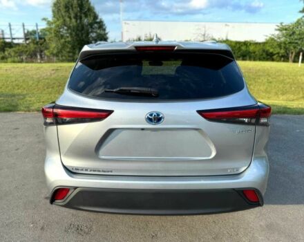 Сірий Тойота Хайлендер, об'ємом двигуна 2.4 л та пробігом 12 тис. км за 37100 $, фото 4 на Automoto.ua