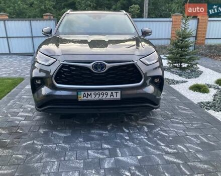 Серый Тойота Хайлендер, объемом двигателя 2.49 л и пробегом 55 тыс. км за 52700 $, фото 3 на Automoto.ua