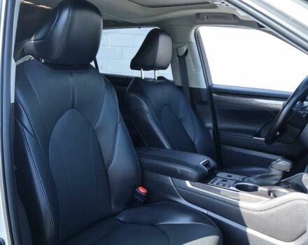 Серый Тойота Хайлендер, объемом двигателя 2.5 л и пробегом 29 тыс. км за 19000 $, фото 8 на Automoto.ua