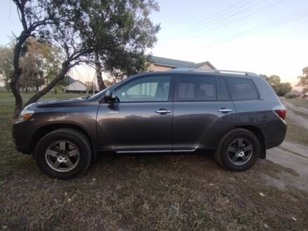 Сірий Тойота Хайлендер, об'ємом двигуна 3.5 л та пробігом 250 тис. км за 13700 $, фото 1 на Automoto.ua