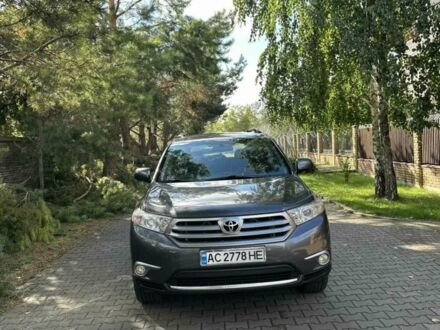 Сірий Тойота Хайлендер, об'ємом двигуна 3.46 л та пробігом 288 тис. км за 16500 $, фото 1 на Automoto.ua