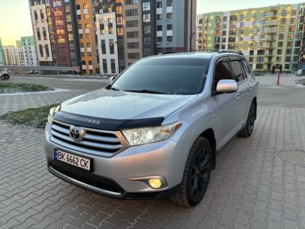 Сірий Тойота Хайлендер, об'ємом двигуна 3.5 л та пробігом 290 тис. км за 14500 $, фото 1 на Automoto.ua