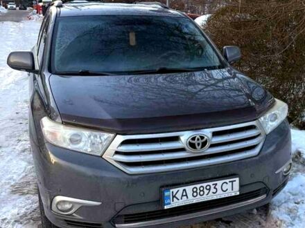 Сірий Тойота Хайлендер, об'ємом двигуна 3.5 л та пробігом 201 тис. км за 17100 $, фото 1 на Automoto.ua