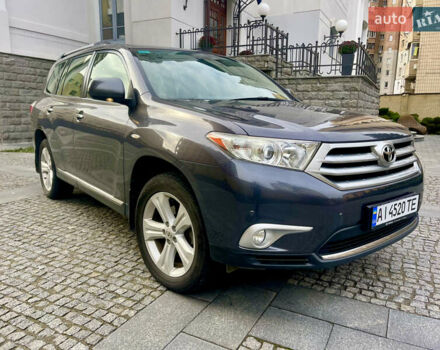 Сірий Тойота Хайлендер, об'ємом двигуна 3.46 л та пробігом 312 тис. км за 15200 $, фото 1 на Automoto.ua