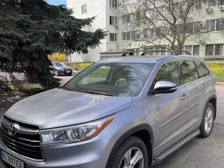 Тойота Хайлендер 2015 в Полтаве на Automoto.ua Серый Тойота Хайлендер, объемом двигателя 3.5 л и пробегом 87 тыс. км за 25000 $, фото 1 на Automoto.ua