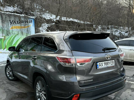 Тойота Хайлендер 2016 в Харькове на Automoto.ua Серый Тойота Хайлендер, объемом двигателя 3.46 л и пробегом 255 тыс. км за 27700 $, фото 1 на Automoto.ua