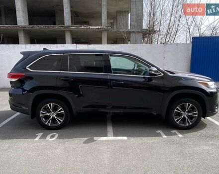 Серый Тойота Хайлендер, объемом двигателя 3.46 л и пробегом 118 тыс. км за 21200 $, фото 1 на Automoto.ua