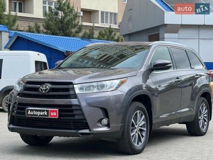 Тойота Хайлендер 2019 в Одессе на Automoto.ua Серый Тойота Хайлендер, объемом двигателя 3.5 л и пробегом 51 тыс. км за 35690 $, фото 1 на Automoto.ua
