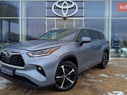 Серый Тойота Хайлендер, объемом двигателя 2.49 л и пробегом 98 тыс. км за 44023 $, фото 1 на Automoto.ua