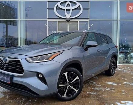 Серый Тойота Хайлендер, объемом двигателя 2.49 л и пробегом 98 тыс. км за 44023 $, фото 1 на Automoto.ua