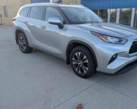 Серый Тойота Хайлендер, объемом двигателя 3.5 л и пробегом 33 тыс. км за 23800 $, фото 1 на Automoto.ua