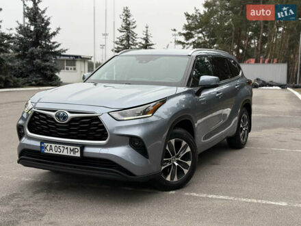 Тойота Хайлендер 2021 в Киеве на Automoto.ua Серый Тойота Хайлендер, объемом двигателя 2.49 л и пробегом 155 тыс. км за 41500 $, фото 1 на Automoto.ua