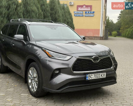 Серый Тойота Хайлендер, объемом двигателя 3.46 л и пробегом 22 тыс. км за 44000 $, фото 1 на Automoto.ua