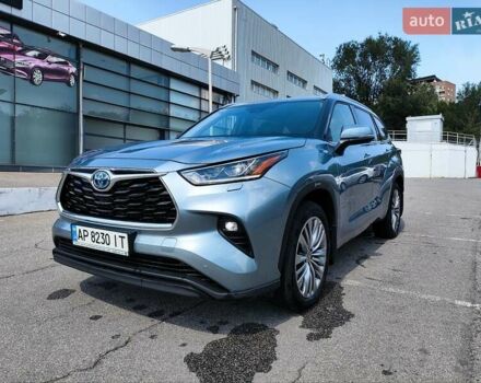 Сірий Тойота Хайлендер, об'ємом двигуна 2.49 л та пробігом 165 тис. км за 49999 $, фото 1 на Automoto.ua