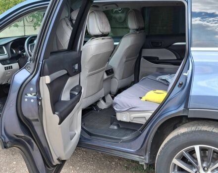 Синій Тойота Хайлендер, об'ємом двигуна 3.5 л та пробігом 125 тис. км за 24000 $, фото 6 на Automoto.ua